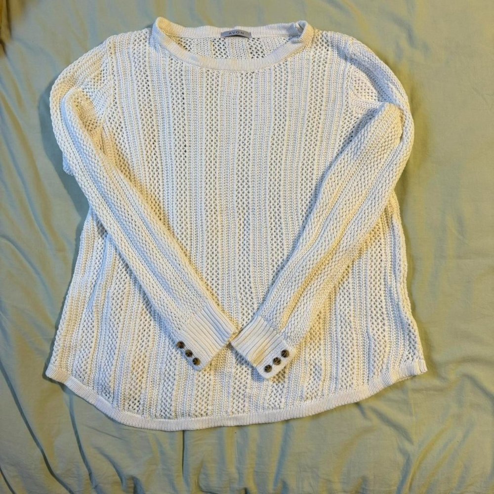 Avon Women's White Jumper